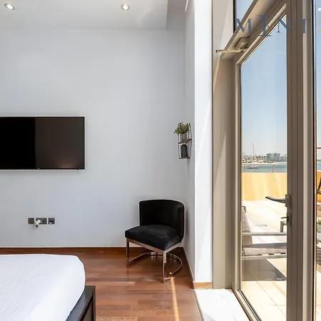 Tiara Beach Residences, Palm Jumeirah Dubai - Mint Stay Exterior photo