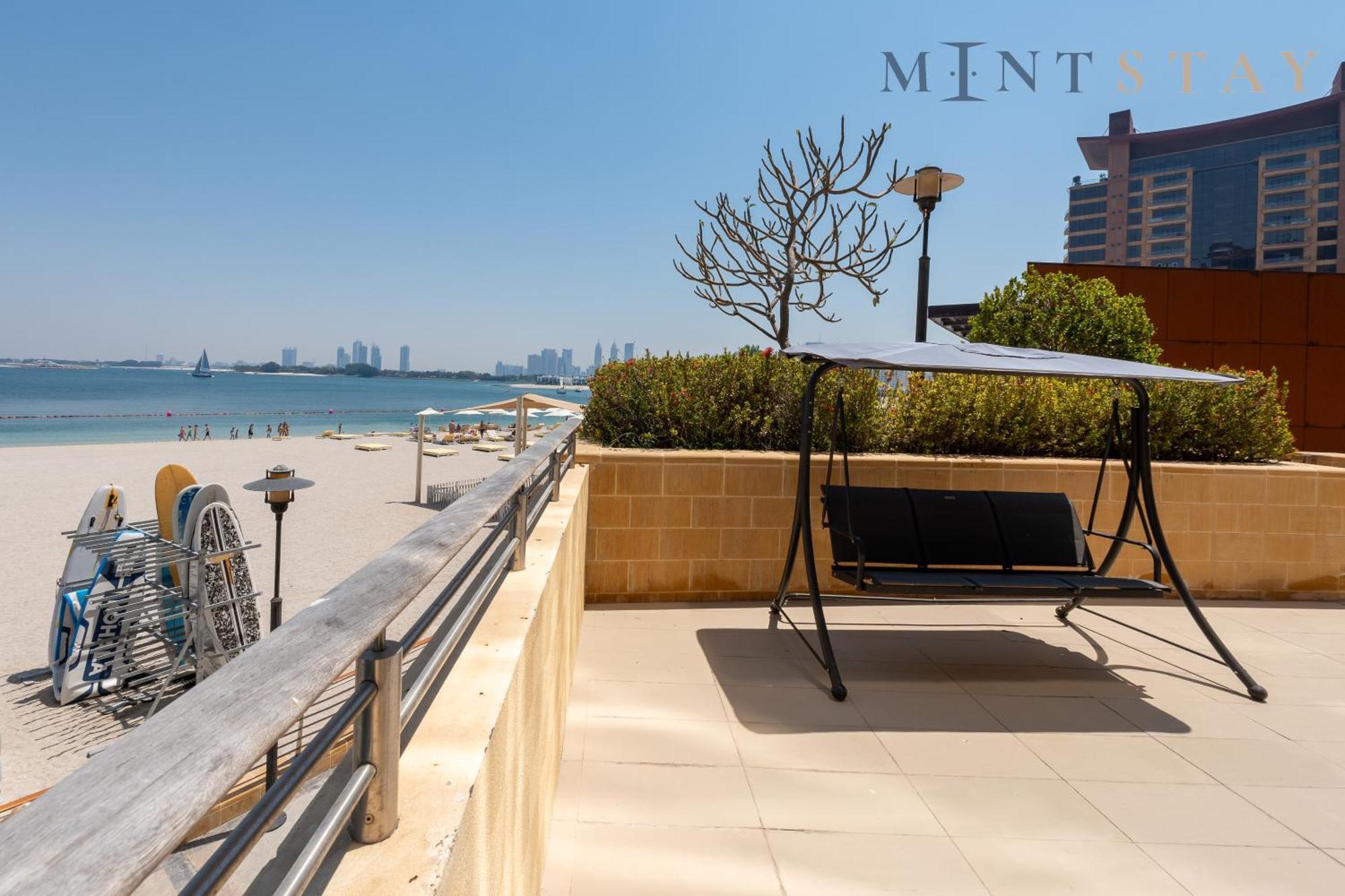 شقة Tiara Residences, Palm Jumeirah - Mint دبي